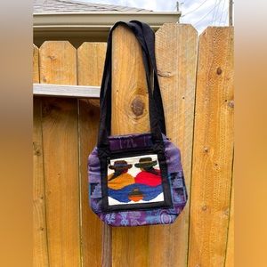 Cute Ecuadorian tote💜